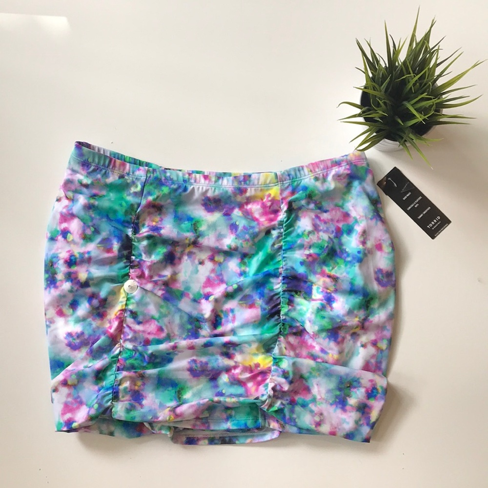 Floral swim skirt